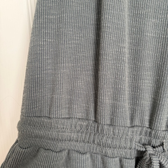☃️ Maurices ribbed jumpsuit size S - Picture 8 of 9